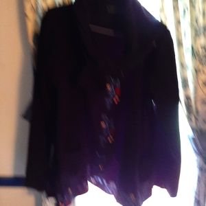 2x fleece embroidered cape